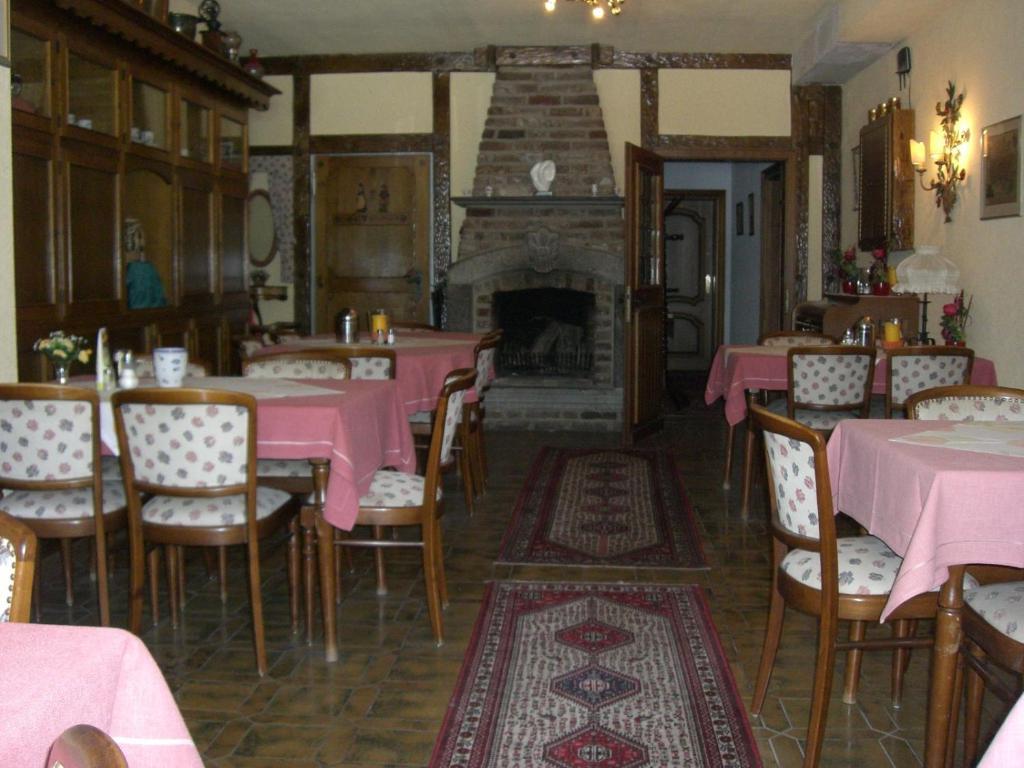 Hotel Haus Kirsch グレーヴェンブロイヒ エクステリア 写真
